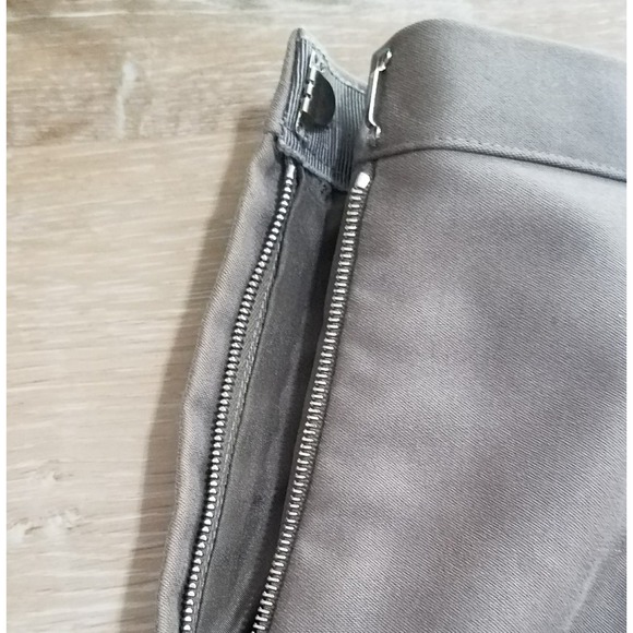 Marc Jacobs dark grey mini skirt - Picture 2 of 6